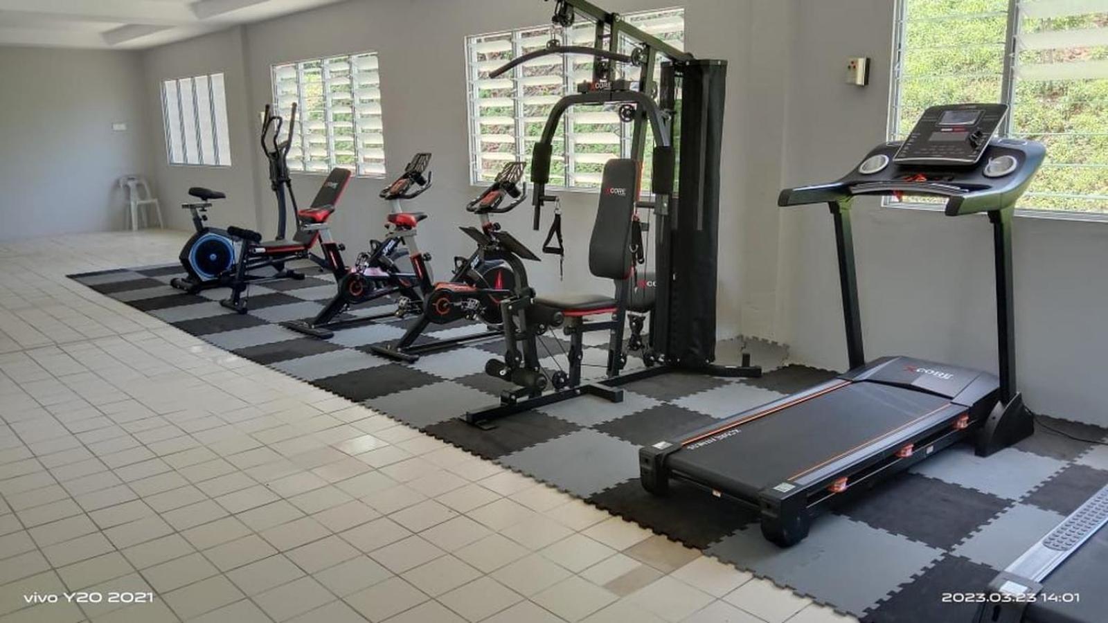 Putra Sentosa Retreat Camp, Sematan Ξενοδοχείο Εξωτερικό φωτογραφία