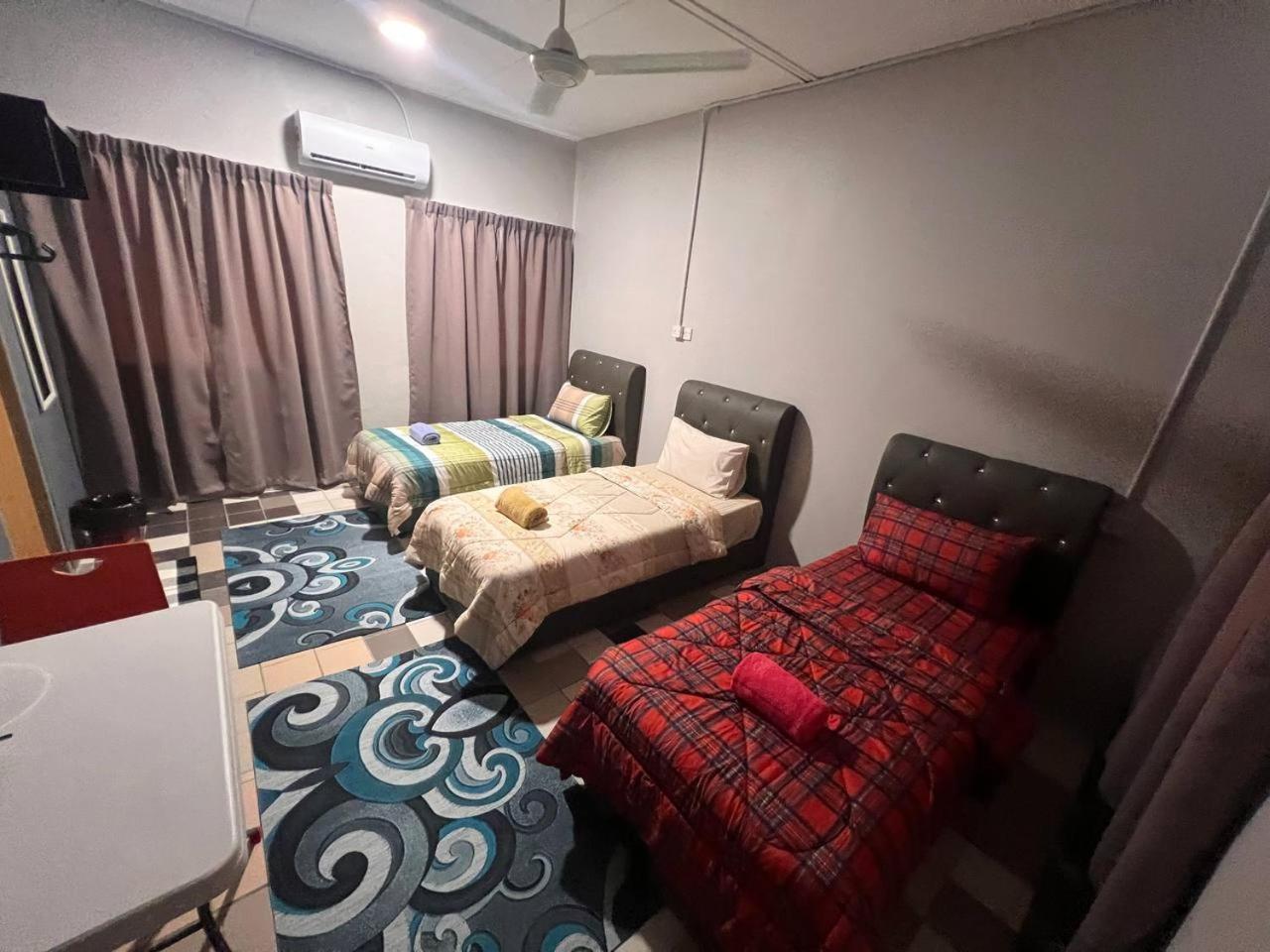 Putra Sentosa Retreat Camp, Sematan Ξενοδοχείο Δωμάτιο φωτογραφία