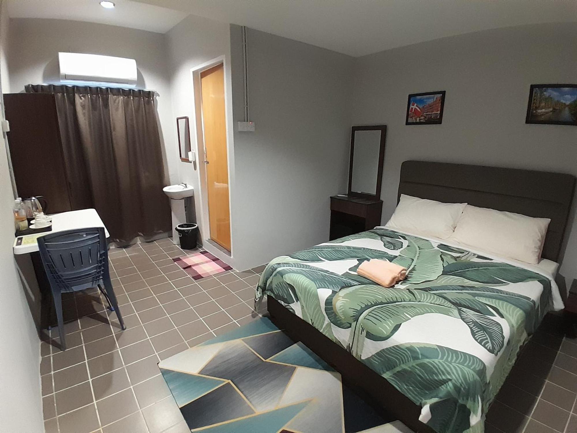 Putra Sentosa Retreat Camp, Sematan Ξενοδοχείο Δωμάτιο φωτογραφία